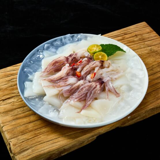 Tubo y tentáculo de calamar congelado - Yung Yong